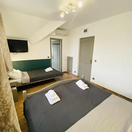 Linton Apartmanhaz Penzion Siófok