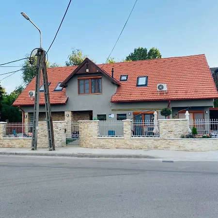 게스트하우스 Linton Apartmanhaz - Siofok, Plazs 3*
