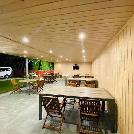 Linton Apartmanhaz Guest house *