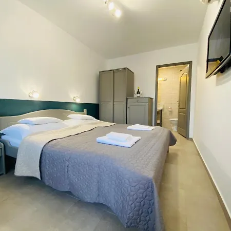 Guest house Linton Apartmanhaz Siofok