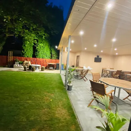 Guest house Linton Apartmanhaz *